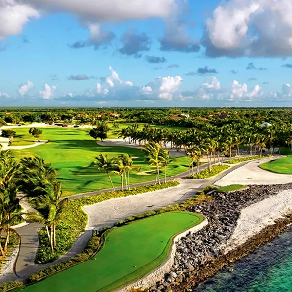 Campos de golf en Bávaro, Punta Cana y La Romana - Golf Courses in Bavaro, Punta Cana and La Romana